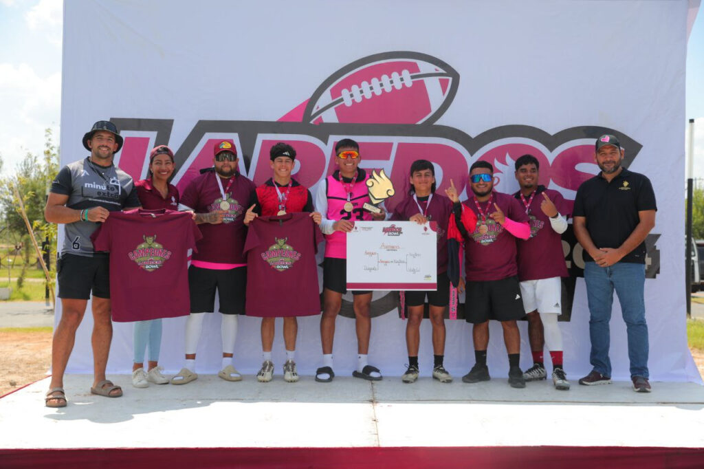 El "Laredos Bowl 2024" finalizó con campeones neolaredenses en flag football en categorías femenil, varonil y mixto.