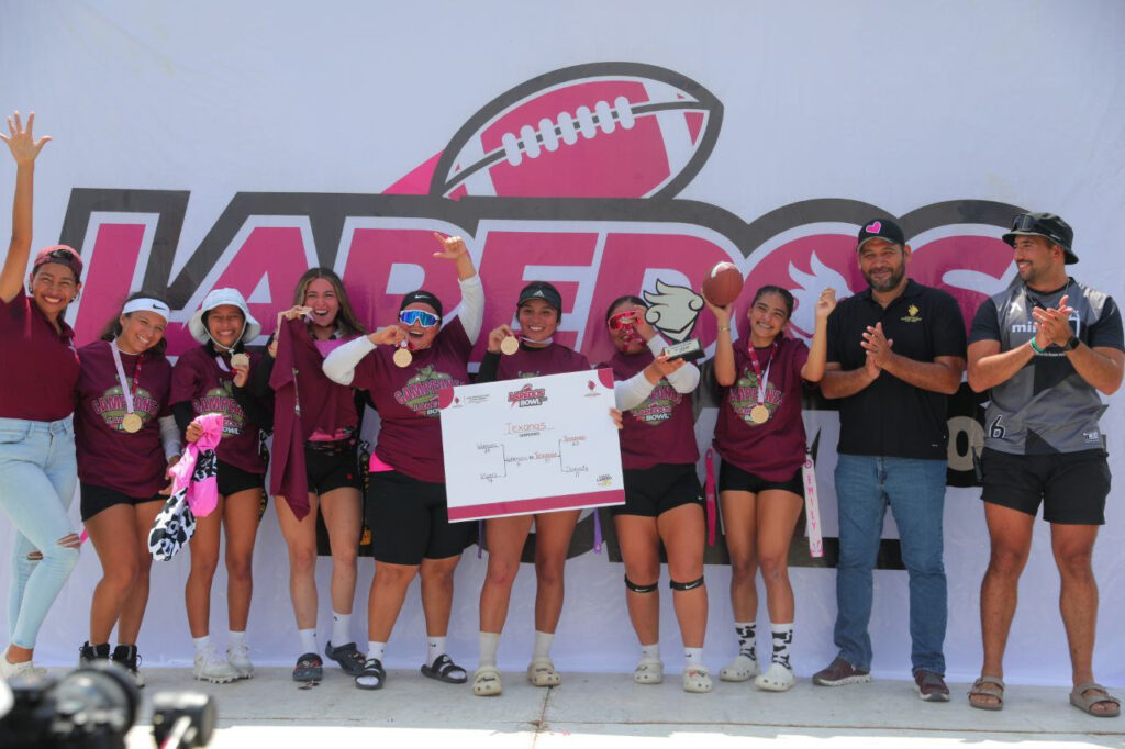 El "Laredos Bowl 2024" finalizó con campeones neolaredenses en flag football en categorías femenil, varonil y mixto.