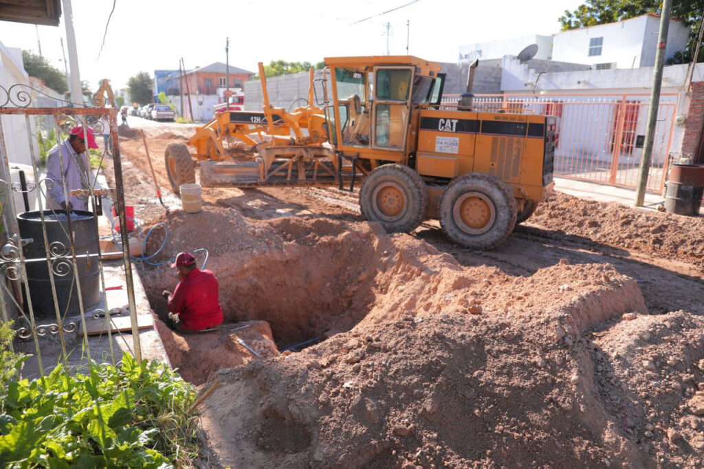 Atiende Nuevo Laredo socavones en distintos puntos de la ciudad