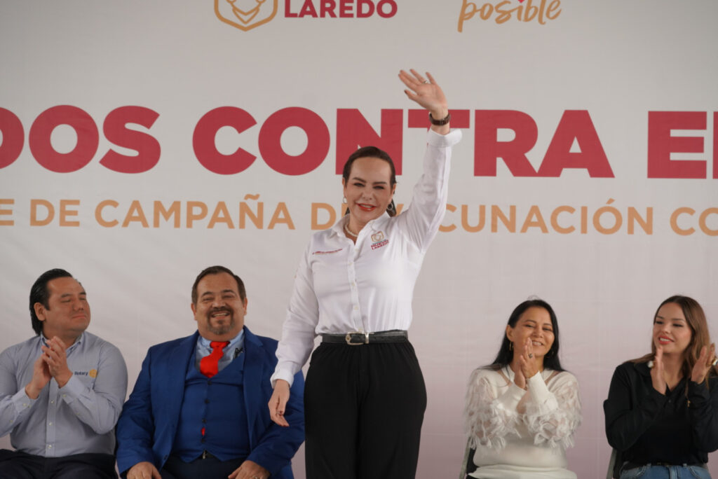 Carmen Lilia Canturosas da inicio a campaña de vacunación contra el VPH; Nuevo Laredo, único municipio en ofrecer este beneficio gratuito