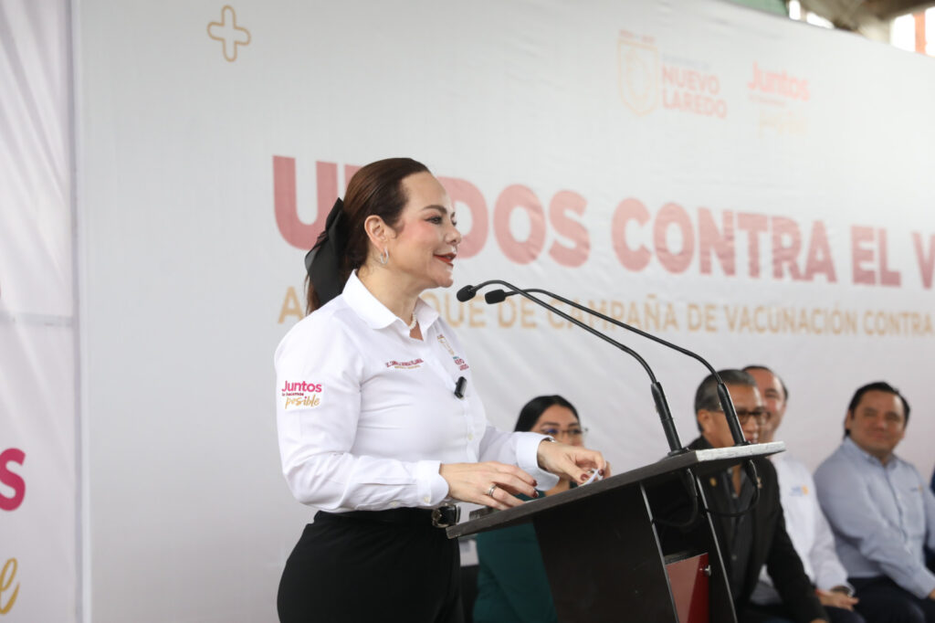 Carmen Lilia Canturosas da inicio a campaña de vacunación contra el VPH; Nuevo Laredo, único municipio en ofrecer este beneficio gratuito