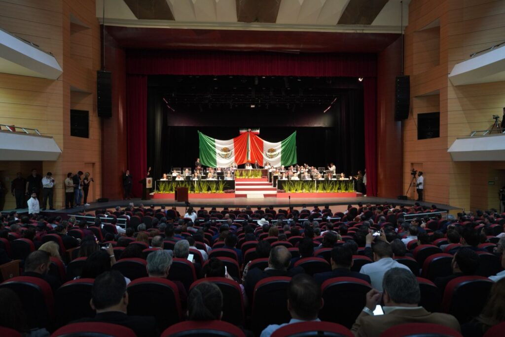 Por primera vez, el Congreso del Estado de Tamaulipas sesiona en Nuevo Laredo