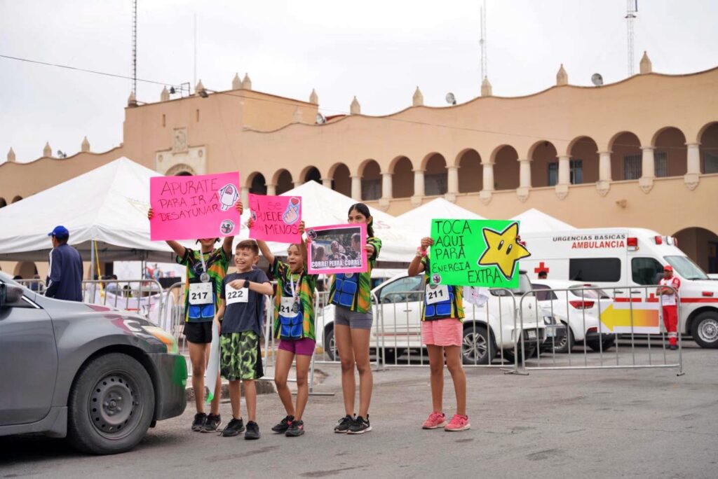Disfrutan familias neolaredenses y turistas un fin de semana lleno de eventos culturales, turísticos y deportivos