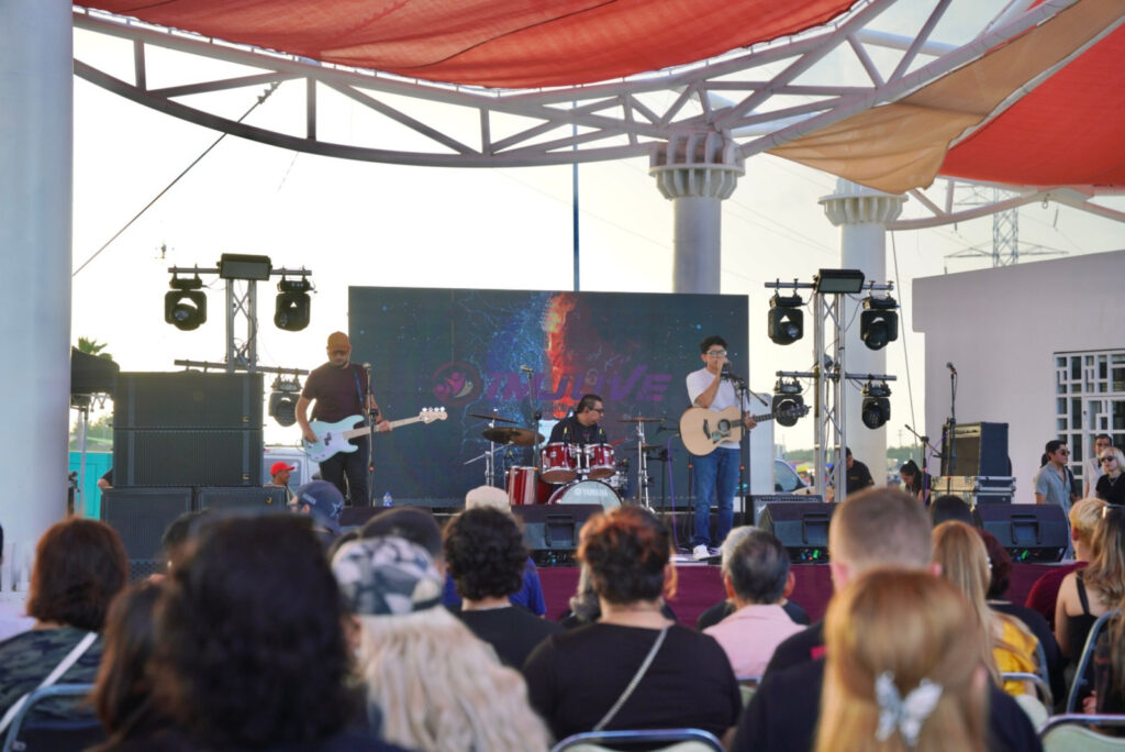 Rockeando en el Laguito reúne a cientos de jóvenes y familias en una velada llena de música y talento local