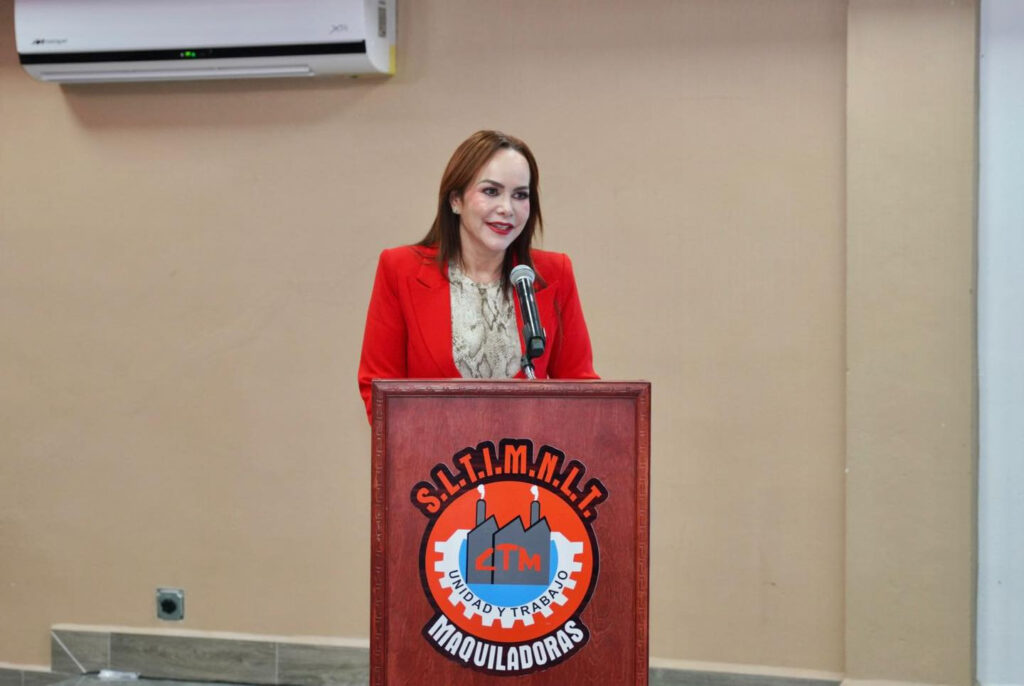 Fortalece Carmen Lilia Canturosas lazos de cooperación con sindicato de maquiladoras