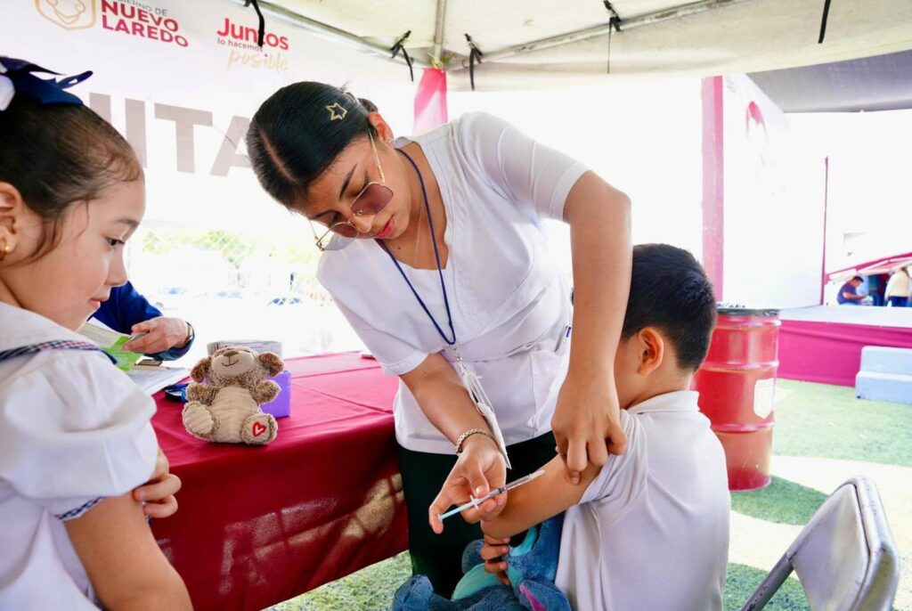 Acerca Gobierno de Nuevo Laredo soluciones y servicios a la colonia Villas de San Miguel
