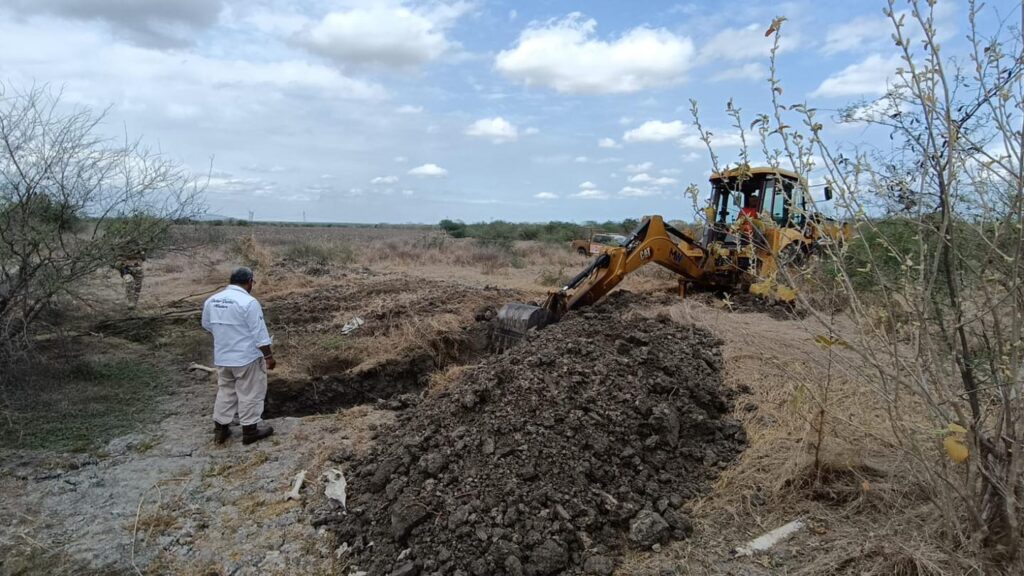 Localizan dos tomas clandestinas en ductos de Pemex en Altamira