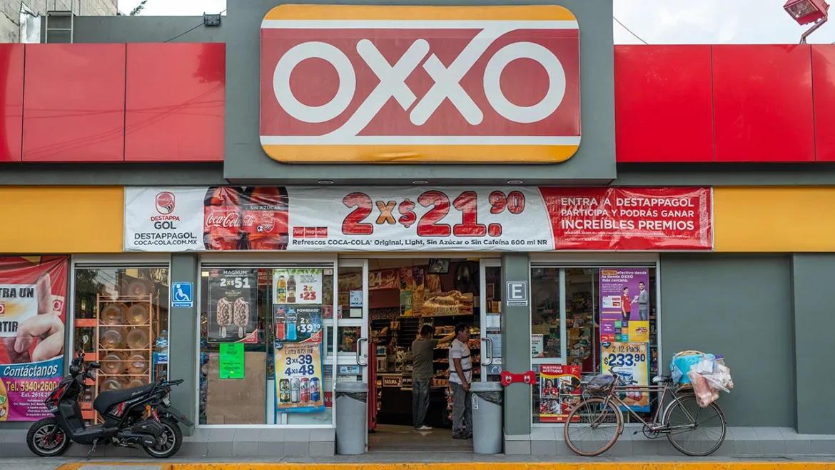 Oxxo considera ofrecer créditos como parte de sus servicios