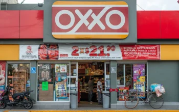 Oxxo considera ofrecer créditos como parte de sus servicios