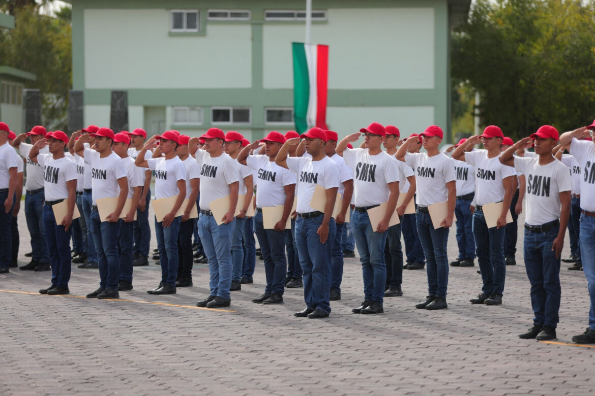 Exhortan a jóvenes de Nuevo Laredo a tramitar su Cartilla Militar 