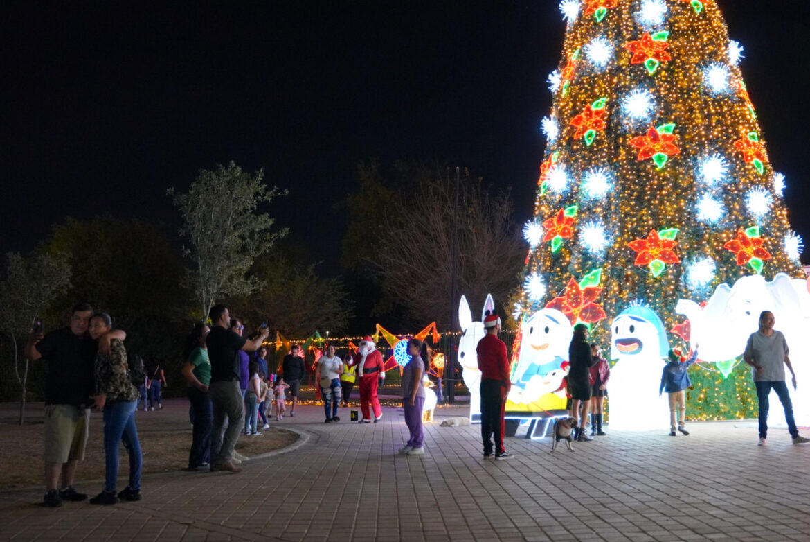 Invitan a disfrutar en familia las luces y esplendor del “Viveros Mágico” en Nuevo Laredo