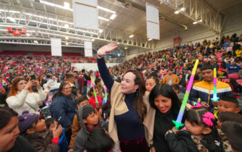 Llevan Gobierno de Nuevo Laredo y DIF alegría a miles de familias con Festival de Reyes Magos