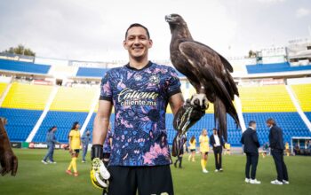 América posa con ‘Celeste’ en su foto oficial del Clausura 2025