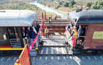 Inauguran gobernador Américo Villarreal y alcaldesa Carmen Lilia Canturosas Segundo Puente Ferroviario Internacional en Nuevo Laredo