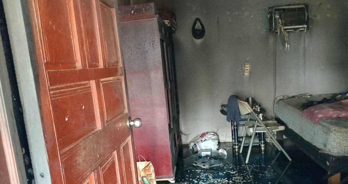 Muere abuelito de 85 años tras incendio provocado por veladoras en Ocampo