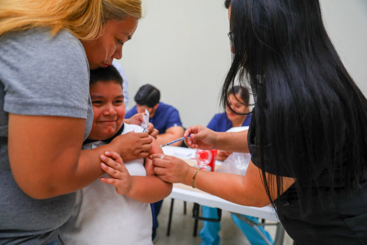 Clínicas UNE de Nuevo Laredo brindarán atención gratuita a niños todo el mes de abril