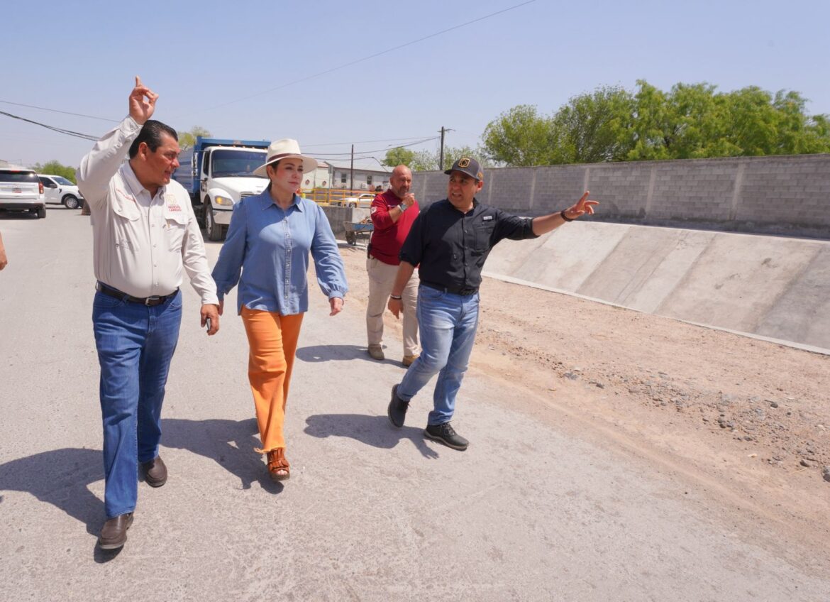 Supervisa Carmen Lilia Canturosas trabajos de limpieza de arroyos ante inicio de temporada de ciclones