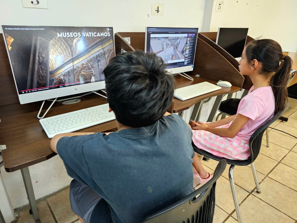 Niñas y niños viajan virtualmente por museos del mundo en bibliotecas de Nuevo Laredo