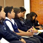 SET prohíbe retención de documentos por cuotas o colegiaturas