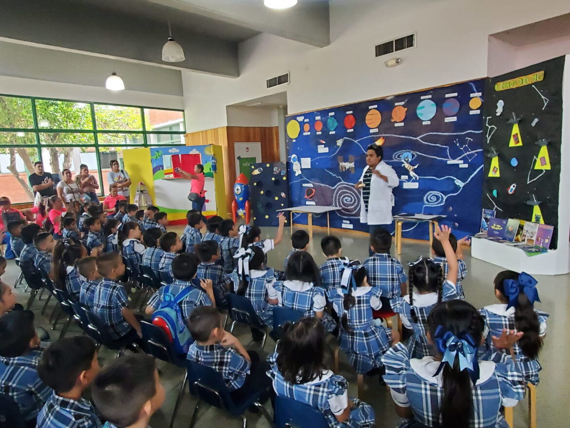 Disfrutan pequeños estudiantes de mañana mágica en Estación Palabra