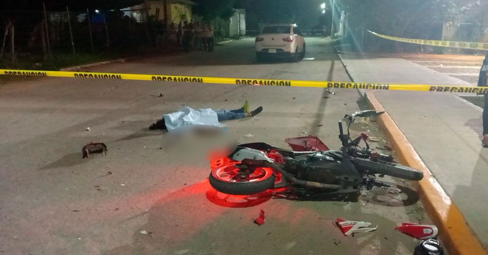 Joven de 19 años muere tras derrapar en motocicleta en Hidalgo