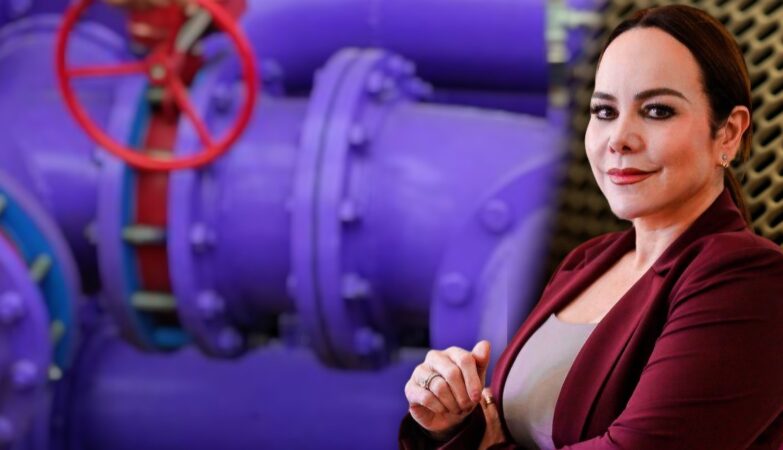 Carmen Lilia Canturosas lidera la obra hidráulica más importante de México