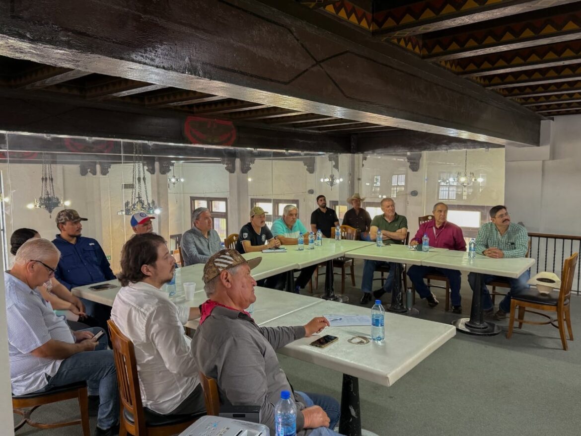 Impulsan conocimiento en acuacultura con plática sobre cultivo de tilapia en Nuevo Laredo