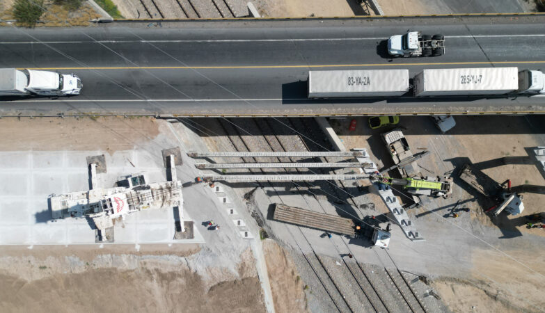 Avanza rehabilitación de puente en Carretera MEX II