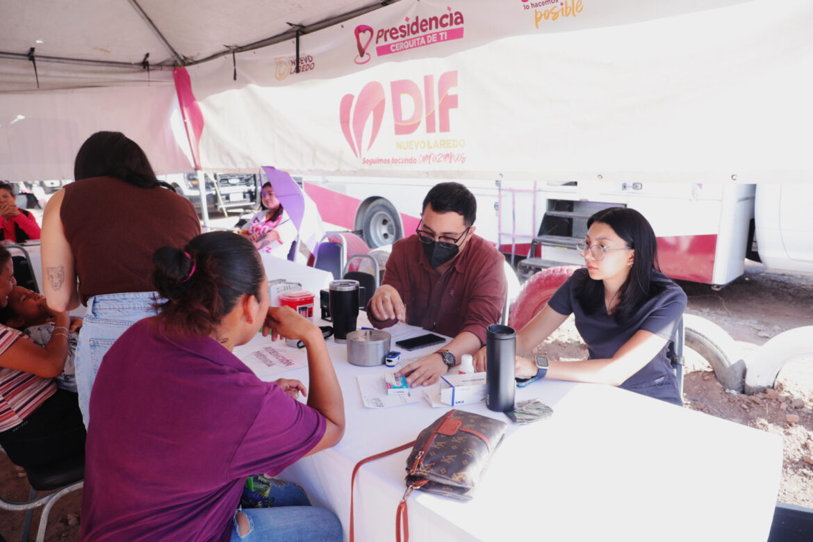 Gobierno de Nuevo Laredo acerca servicios gratuitos con “Presidencia Cerquita de Ti” a Los Olivos 1 y 2