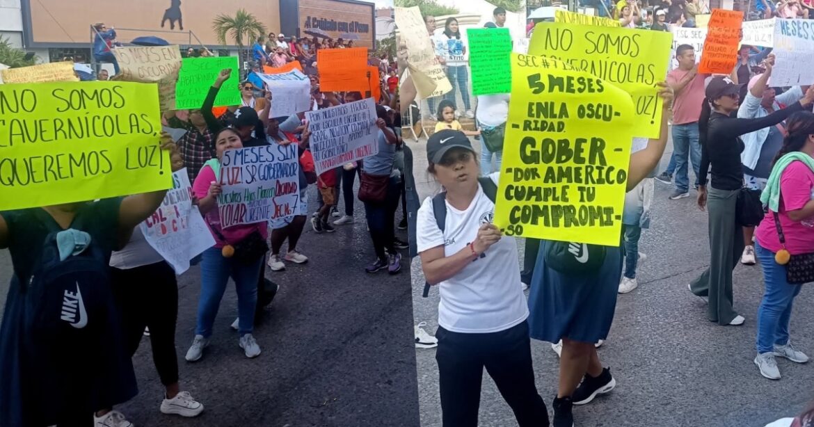 Padres denuncian cinco meses sin luz en secundaria de Madero