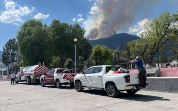 Combaten incendio forestal en Miquihuana; afecta 69 hectáreas