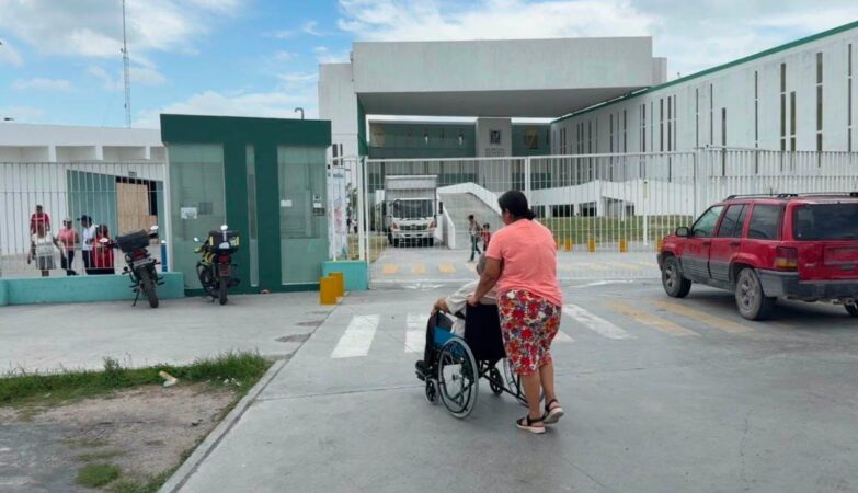 Tras falla eléctrica, trasladan a bebés y embarazadas del IMSS en Reynosa