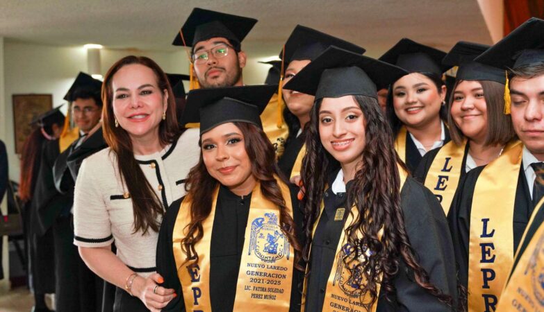 Carmen Lilia Canturosas lleva internet gratuito a 10 mil universitarios