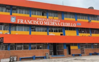 Protección Civil evalúa clausura de preparatoria en Tampico