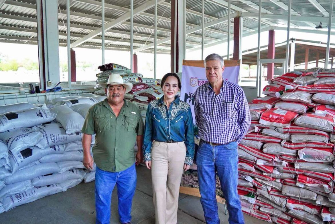 Fortalece alcaldesa Carmen Lilia Canturosas al sector ganadero con “Mineraliza tu Ganado”